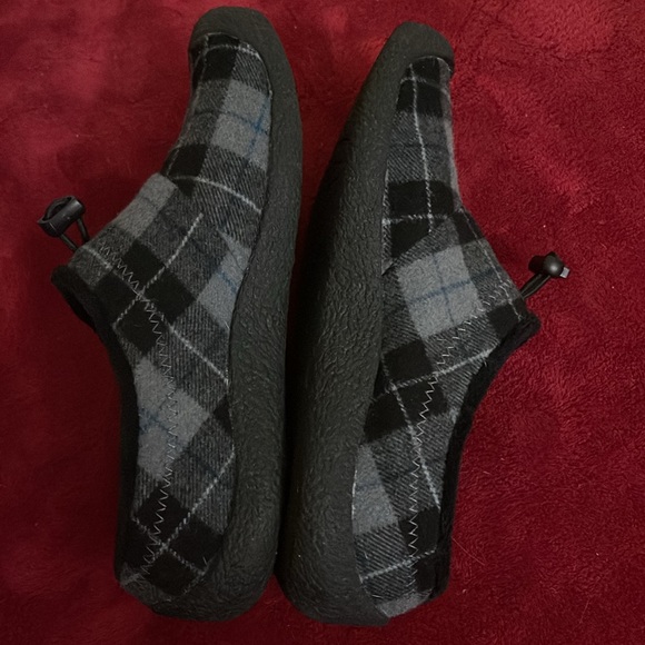 Keen Size 8 Howser Slide Slip On Shoes Slippers Mules Clogs Rubber Sole - Picture 7 of 10